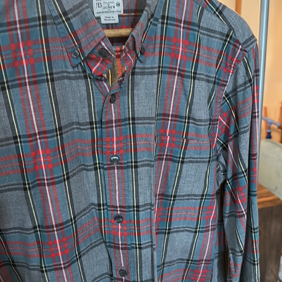 J Crew button down shirt - Picture 4 of 4